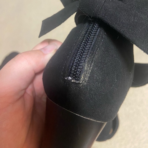 🌸 Bamboo 🌸 strappy black heels - Picture 8 of 11